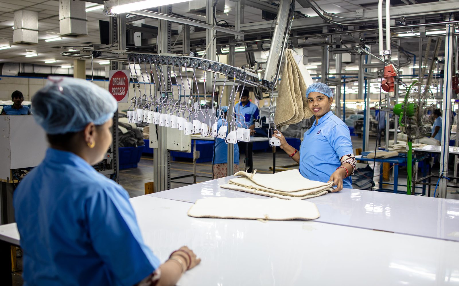 Production workforce in a manufacturing environment